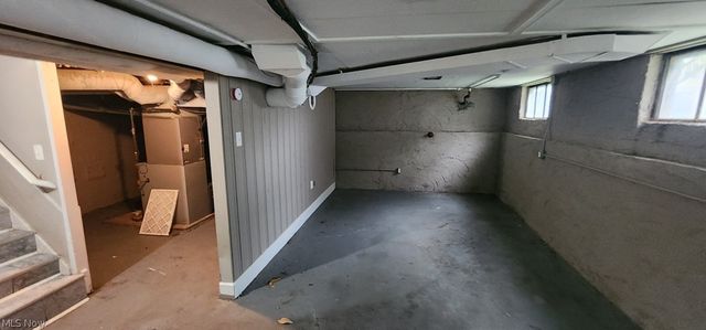 1353 Avondale, South Euclid, OH 44121