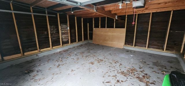 1353 Avondale, South Euclid, OH 44121