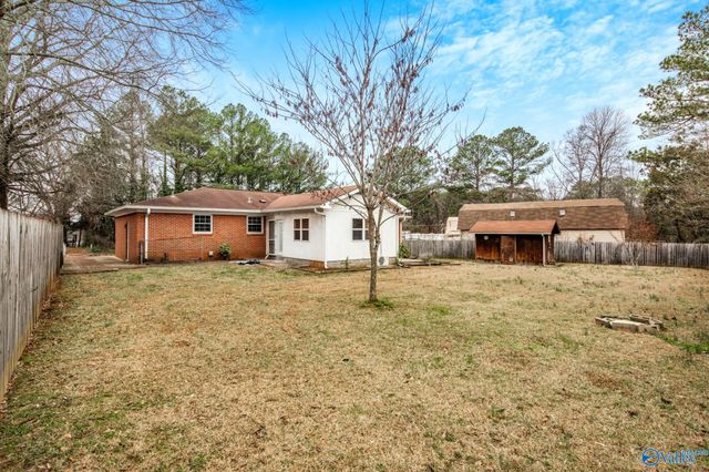 1818 Carson Lane, Huntsville, AL 35816