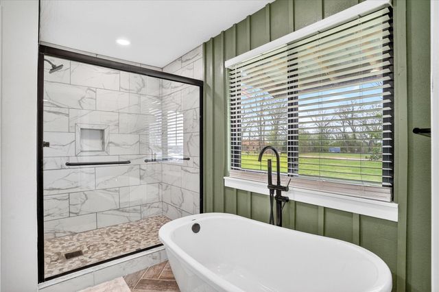 493 Spring Creek Road, Clever, MO 65631