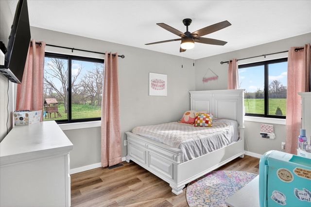 493 Spring Creek Road, Clever, MO 65631
