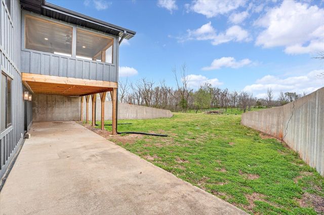 493 Spring Creek Road, Clever, MO 65631