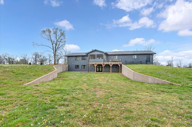 493 Spring Creek Road, Clever, MO 65631