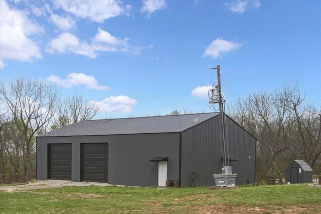 493 Spring Creek Road, Clever, MO 65631