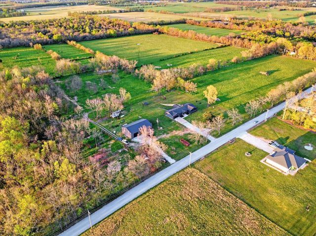 493 Spring Creek Road, Clever, MO 65631
