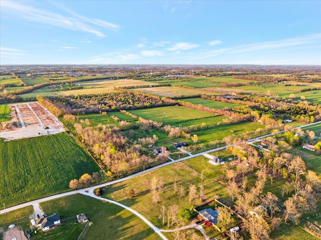 493 Spring Creek Road, Clever, MO 65631