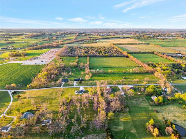 493 Spring Creek Road, Clever, MO 65631