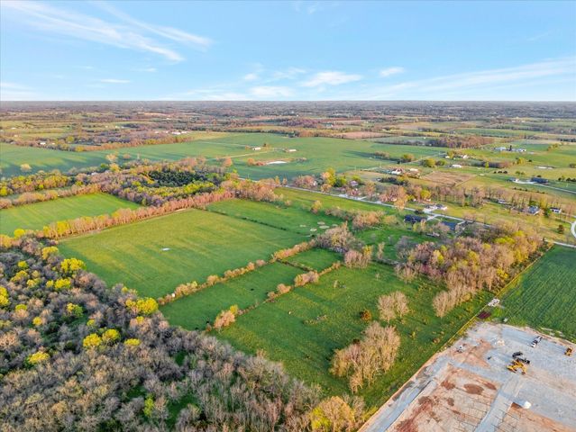 493 Spring Creek Road, Clever, MO 65631