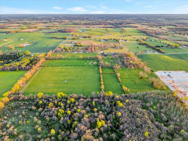 493 Spring Creek Road, Clever, MO 65631