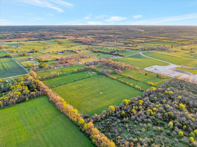 493 Spring Creek Road, Clever, MO 65631