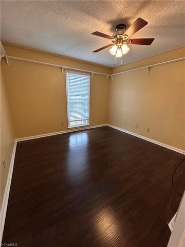 6721 River Hills Drive, Greensboro, NC 27410