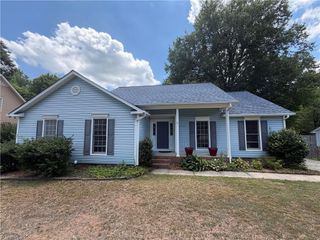 6721 River Hills Drive, Greensboro, NC 27410