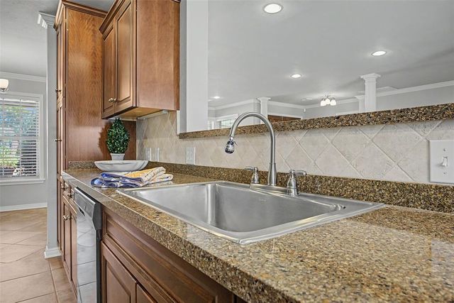 2620 NW 61st Street, Oklahoma City, OK 73112