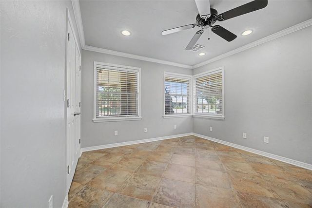 2620 NW 61st Street, Oklahoma City, OK 73112