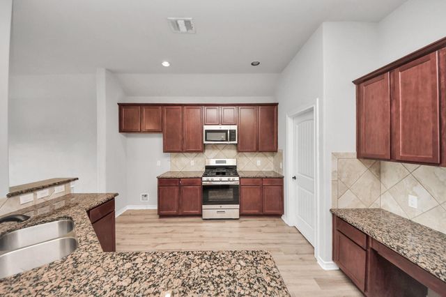 2310 Brett Courts, Missouri City, TX 77459