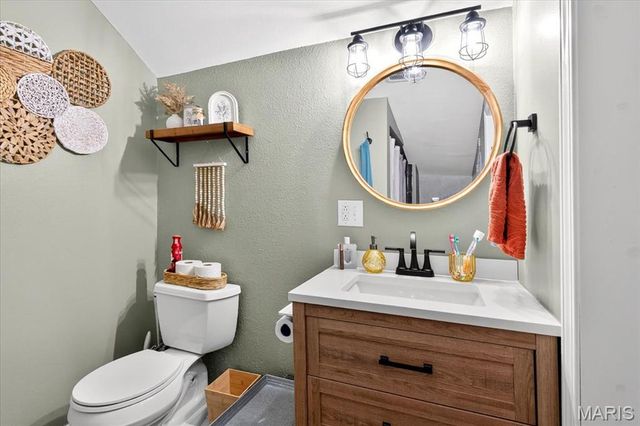 419 N Donk Avenue, Maryville, IL 62062