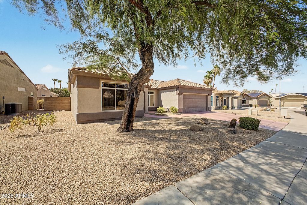 13660 W ANTELOPE Drive, Sun City West, AZ 85375 — photo 2