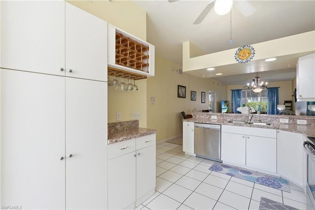 6700 Beach Resort DR 13, Naples, FL 34114