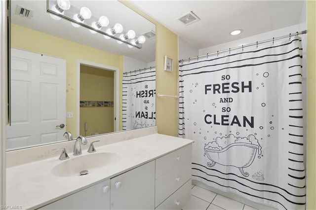 6700 Beach Resort DR 13, Naples, FL 34114