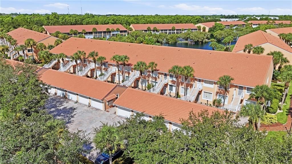 6700 Beach Resort DR 13, NAPLES, FL 34114 — photo 2