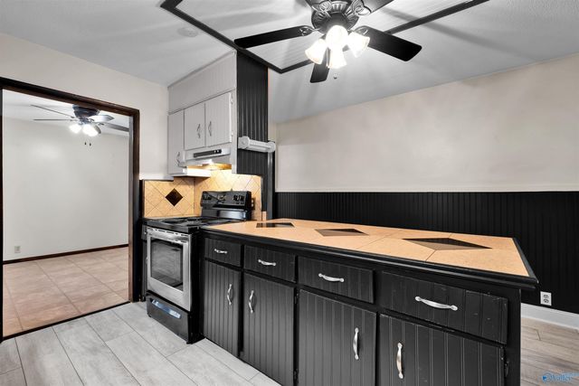 317 Wood Avenue SE, Attalla, AL 35954