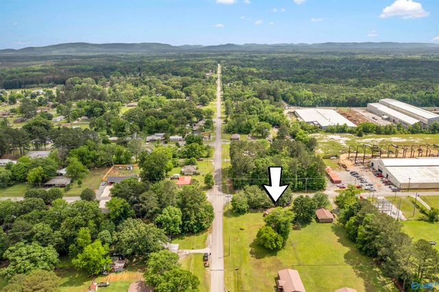 317 Wood Avenue SE, Attalla, AL 35954