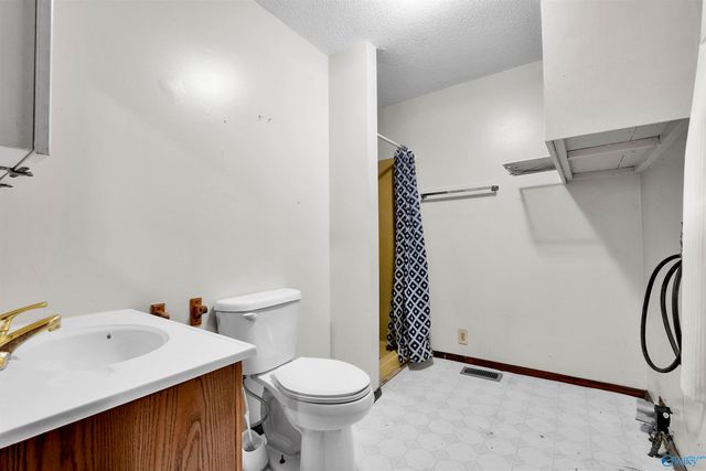317 Wood Avenue SE, Attalla, AL 35954