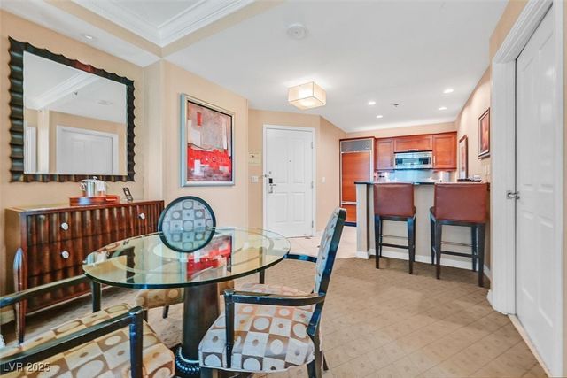 135 East Harmon Avenue 1401, Las Vegas, NV 89109