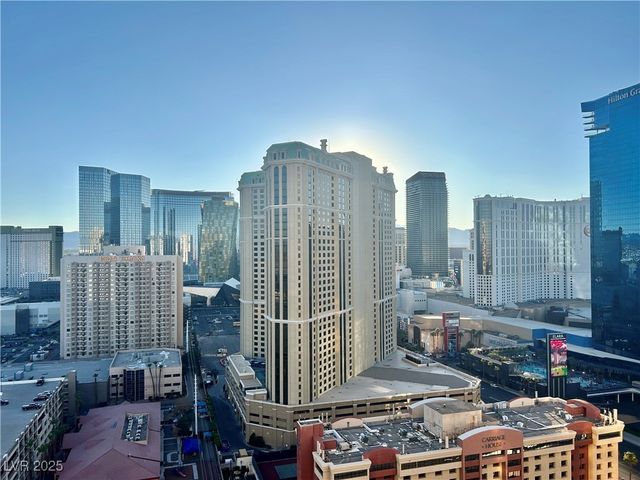 135 East Harmon Avenue 1401, Las Vegas, NV 89109