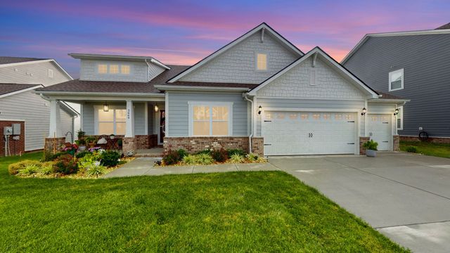 2669 Augusta Trace Dr, Columbia, TN 38401