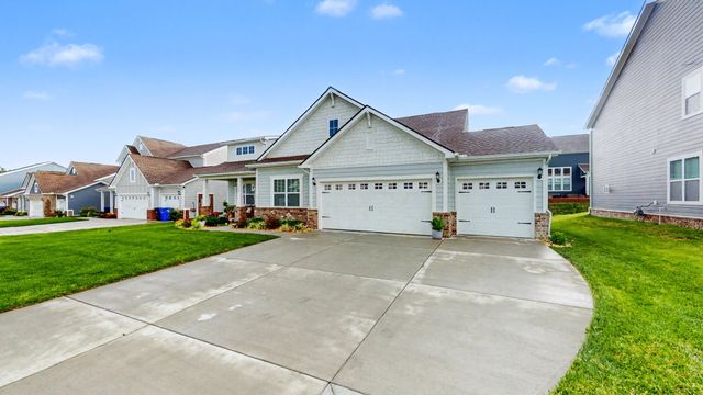 2669 Augusta Trace Dr, Columbia, TN 38401