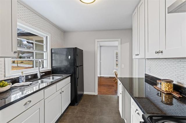 2203 Jernigan SE Drive, Atlanta, GA 30315