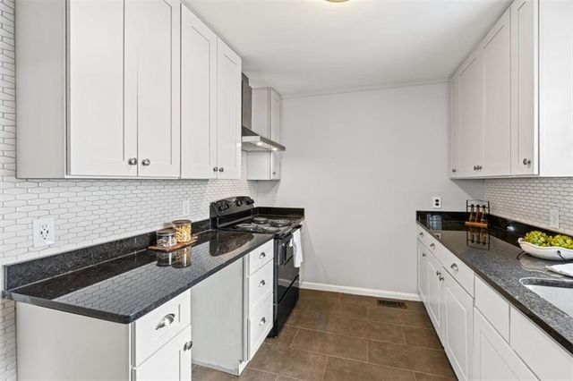 2203 Jernigan SE Drive, Atlanta, GA 30315