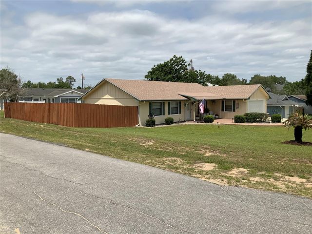 200 BRYAN STREET, Eustis, FL 32726