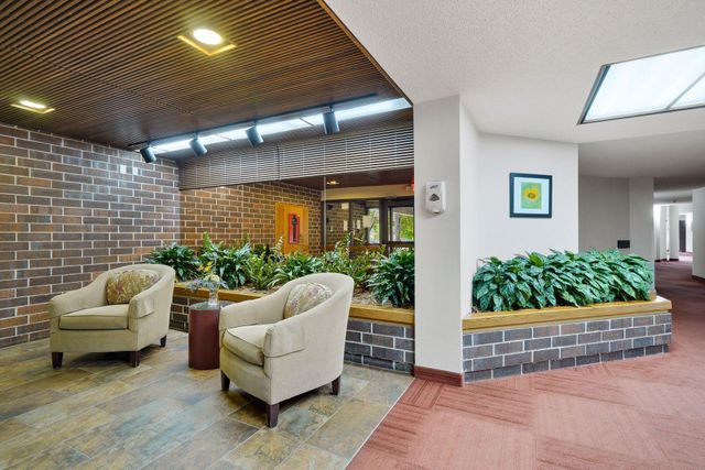 2265 Youngman Avenue 403E, Saint Paul, MN 55116