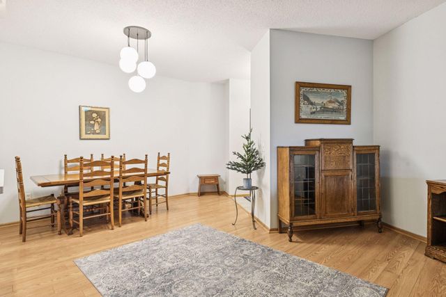 2265 Youngman Avenue 403E, Saint Paul, MN 55116