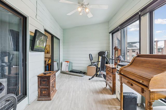 2265 Youngman Avenue 403E, Saint Paul, MN 55116