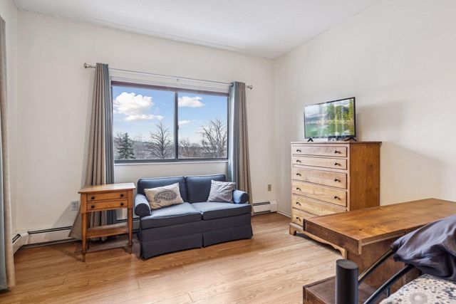 2265 Youngman Avenue 403E, Saint Paul, MN 55116