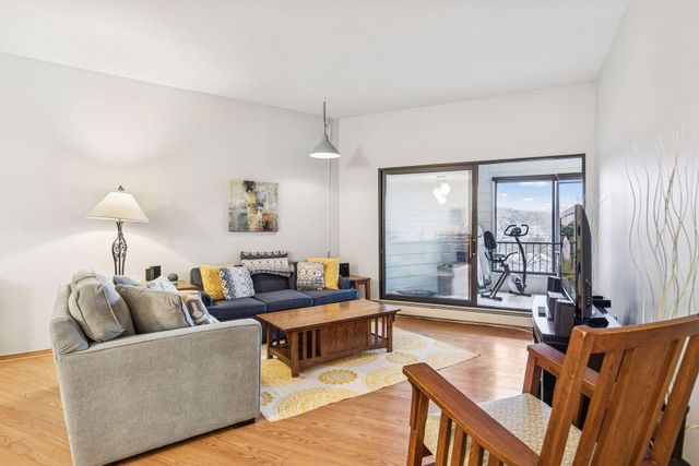 2265 Youngman Avenue 403E, Saint Paul, MN 55116