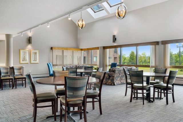 2265 Youngman Avenue 403E, Saint Paul, MN 55116