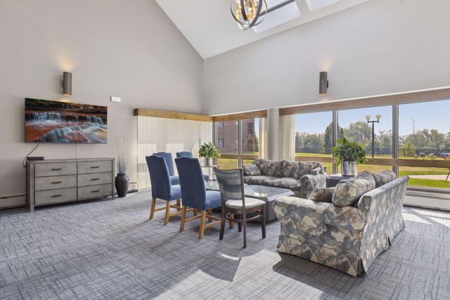 2265 Youngman Avenue 403E, Saint Paul, MN 55116