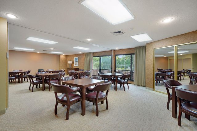 2265 Youngman Avenue 403E, Saint Paul, MN 55116