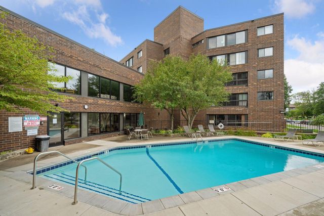 2265 Youngman Avenue 403E, Saint Paul, MN 55116