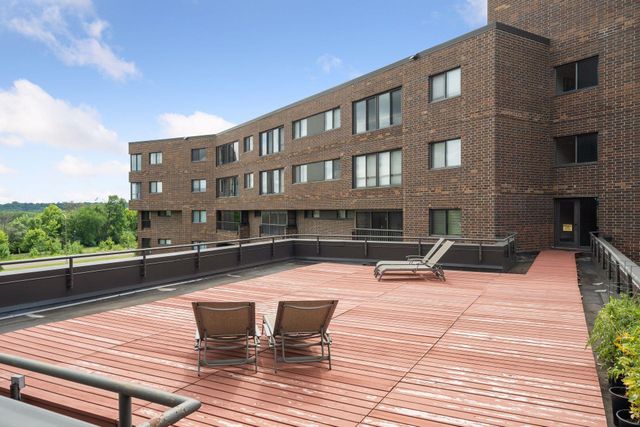 2265 Youngman Avenue 403E, Saint Paul, MN 55116