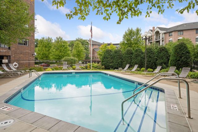 2265 Youngman Avenue 403E, Saint Paul, MN 55116