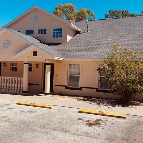 925 N REMBRANDT WAY 104, Inverness, FL 34453