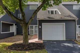 3104 East River Road, Grand Island, NY 14072