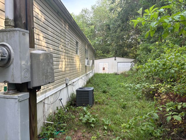 650 Ky 3085, Flat Lick, KY 40935