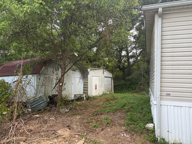 650 Ky 3085, Flat Lick, KY 40935