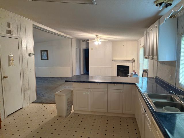 650 Ky 3085, Flat Lick, KY 40935